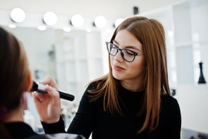 make up artist